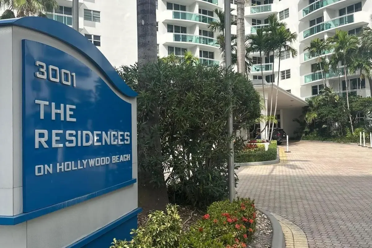 3001 S Ocean Dr #201, Hollywood: photo 1 of 17