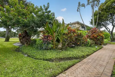 2 Stratford Dr E #A, Boynton Beach: photo 1 of 44