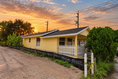 11 S D St, Lake Worth Beach: photo 1 of 27