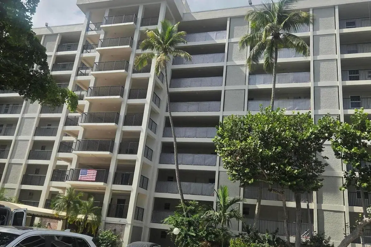 2661 S Course Dr #305, Pompano Beach: photo 1 of 32