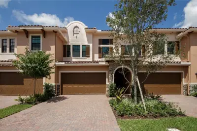 151 SW 127th Ter, Plantation: photo 1 of 35