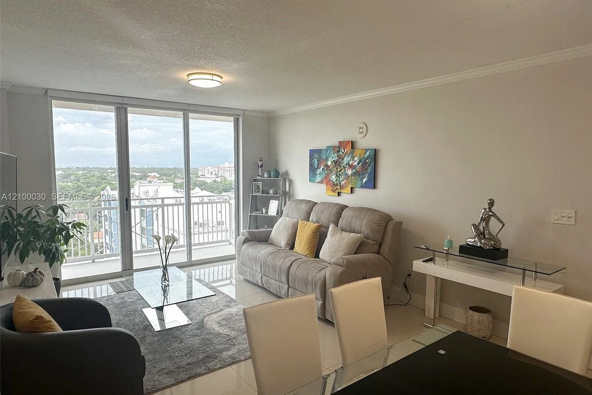 2665 SW 37th Ave #1004, Miami: photo 1 of 22