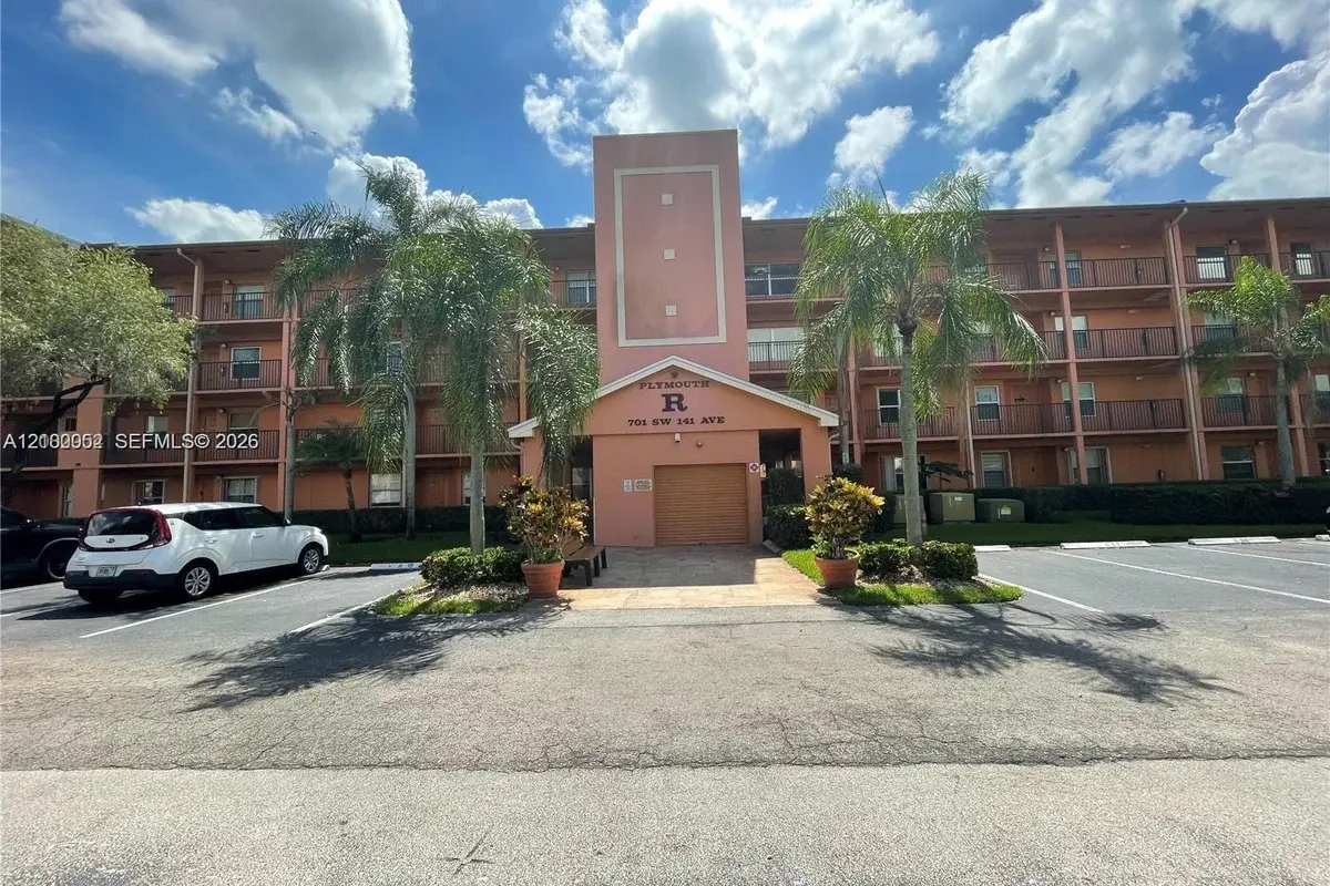 701 SW 141st Ave #110R, Pembroke Pines: photo 1 of 17