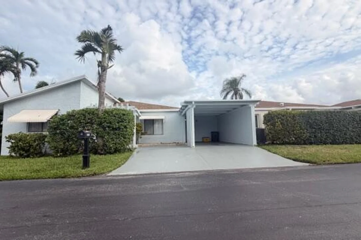 14880 Wildflower Ln, Delray Beach: photo 1 of 39