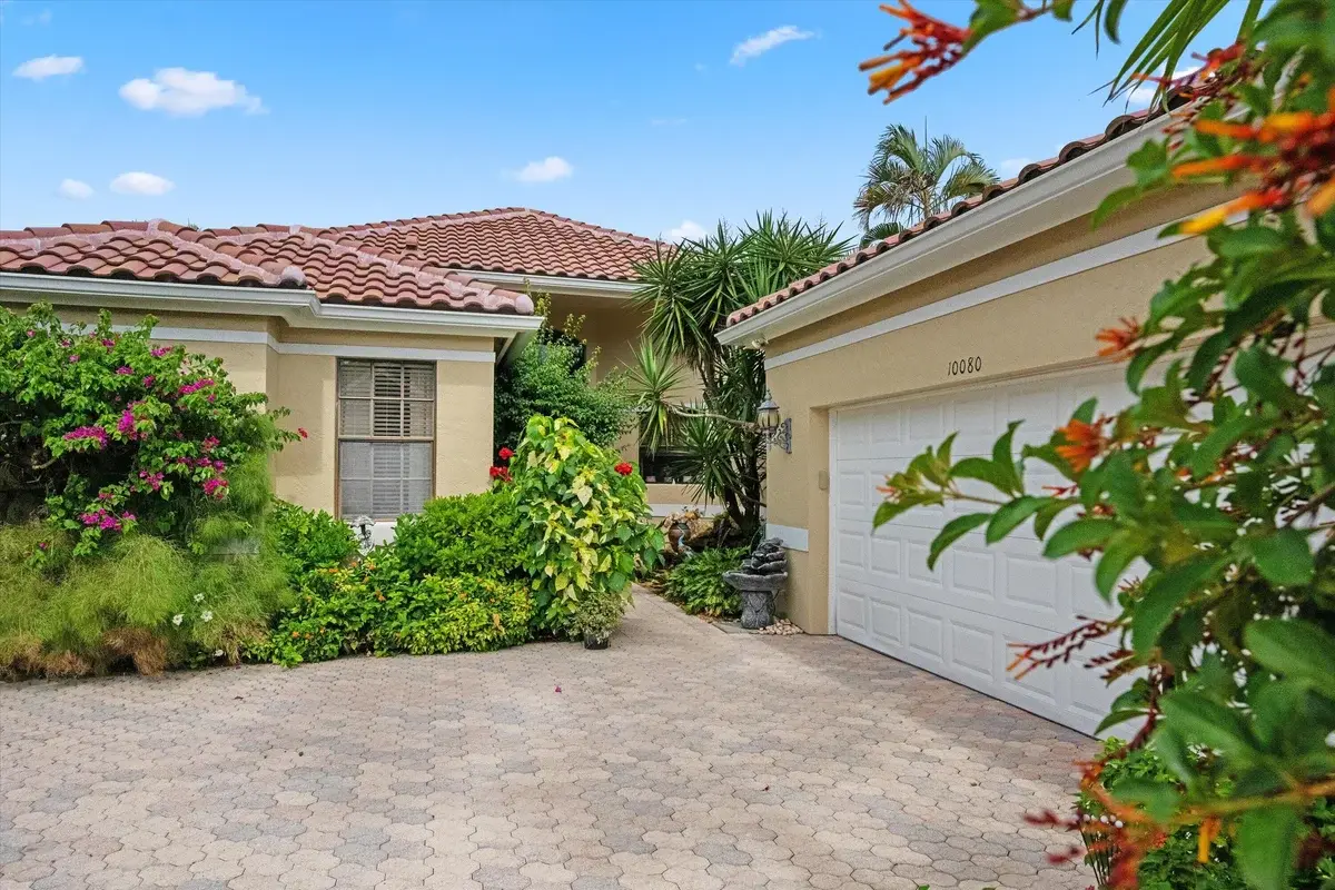 10080 Dover Carriage Ln, Lake Worth: photo 1 of 38