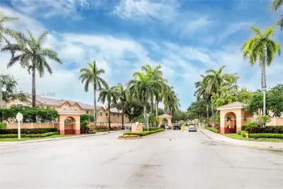 8564 SW 23rd Ct, Miramar: photo 1 of 27