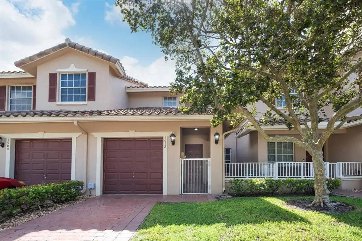 3512 Parkside Dr, Davie: photo 1 of 22