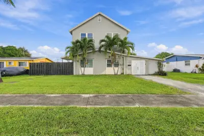 6240 NW 16th Pl, Sunrise: photo 1 of 41