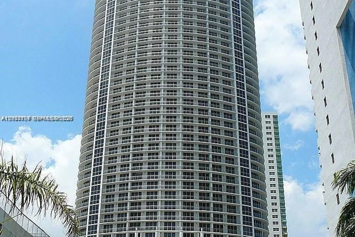 1750 N Bayshore Dr #3003, Miami: photo 1 of 13