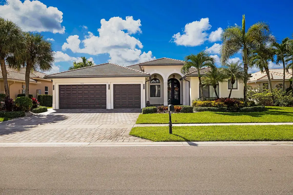 11618 Manatee Bay Ln, Wellington: photo 1 of 3