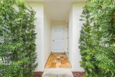 9731 NW 27th Ter #1, Doral: photo 1 of 13