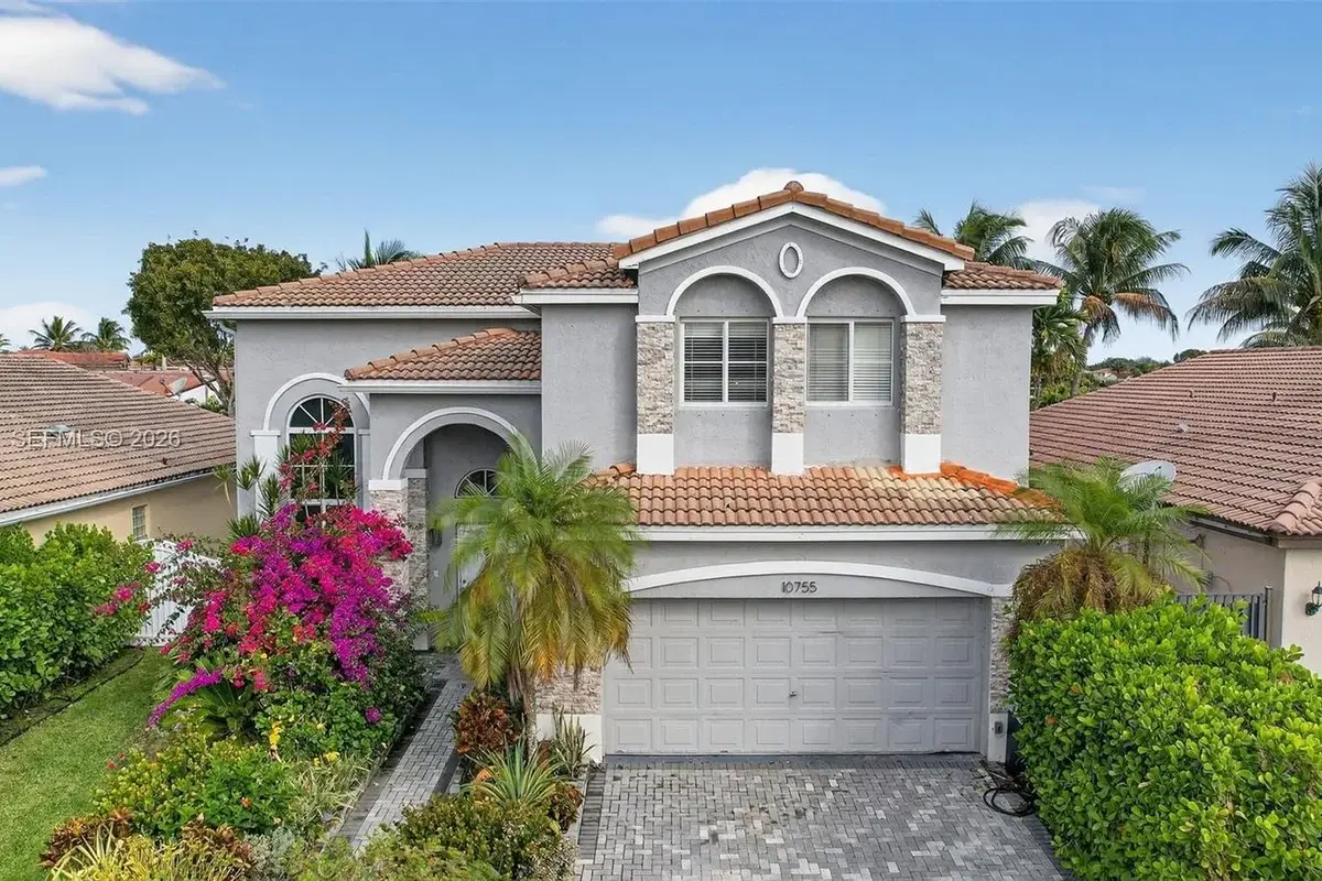 10755 SW 17th Pl, Davie: photo 1 of 55
