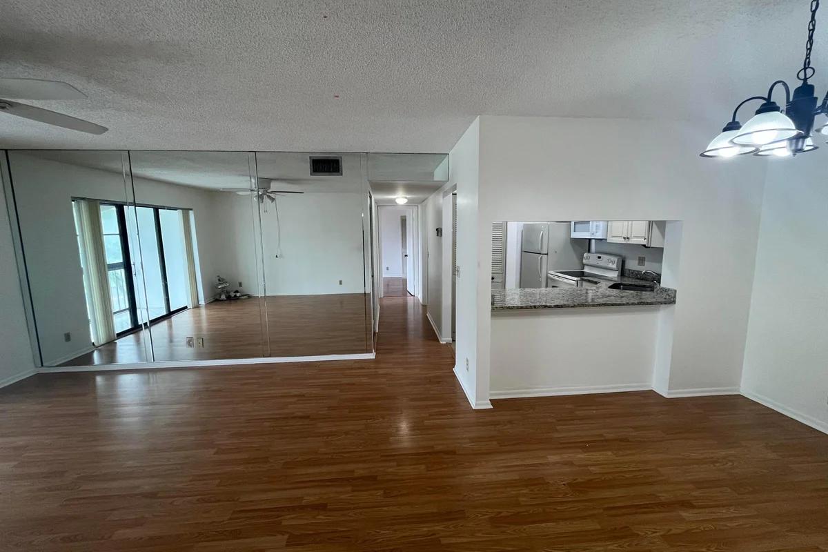 618 Sea Pine Way #C2, Haverhill: photo 1 of 14