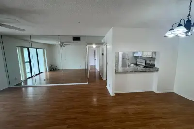 618 Sea Pine Way #C2, Haverhill: photo 1 of 14