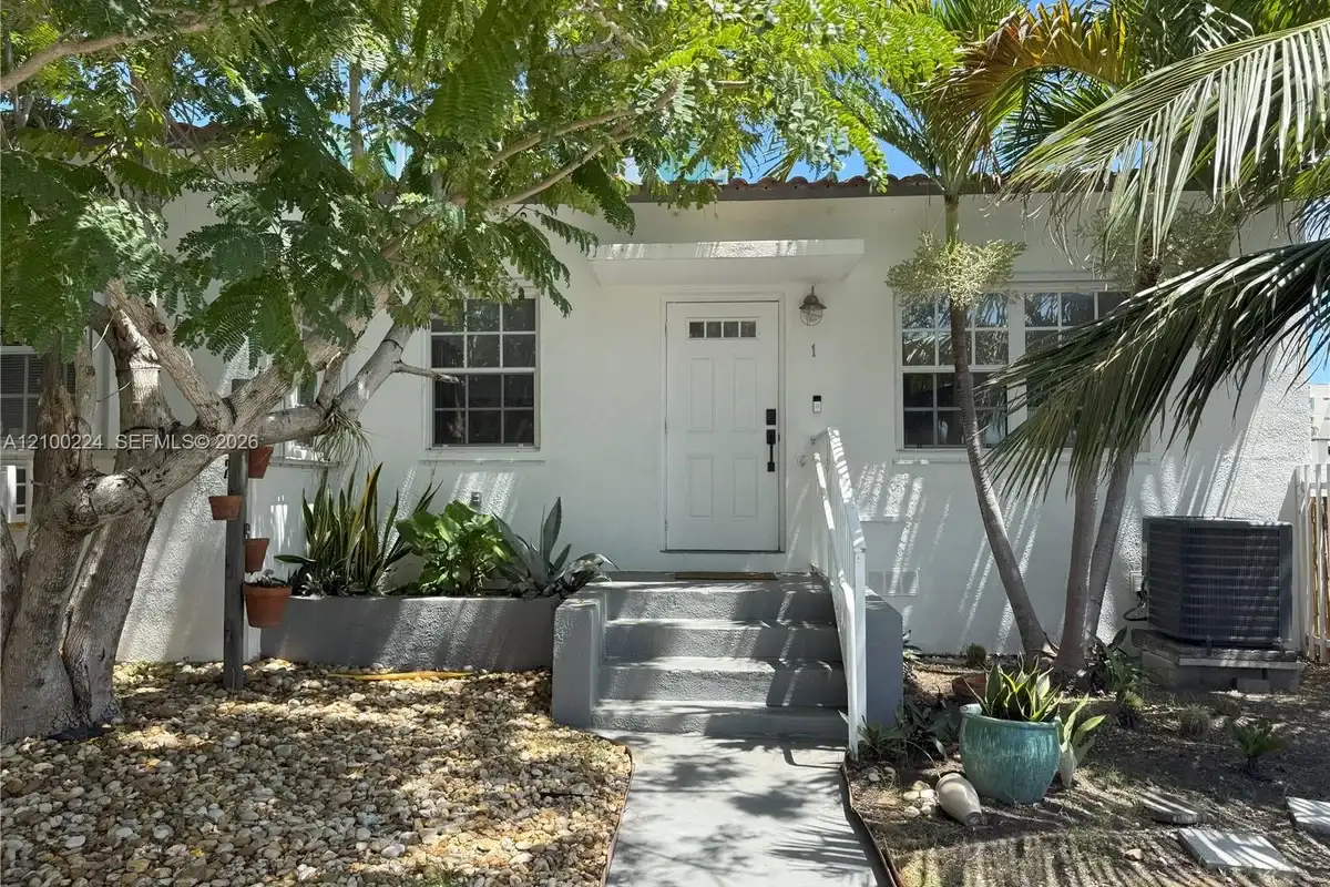 8401 Crespi Blvd #1, Miami Beach: photo 1 of 33