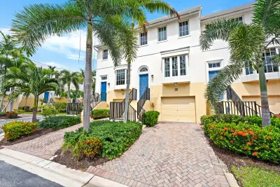 454 Juno Dunes Way, Juno Beach: photo 1 of 26