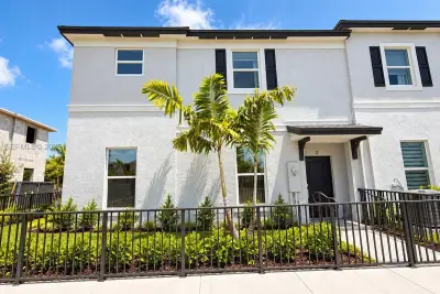 12420 SW 248th St #2, Homestead: photo 1 of 31