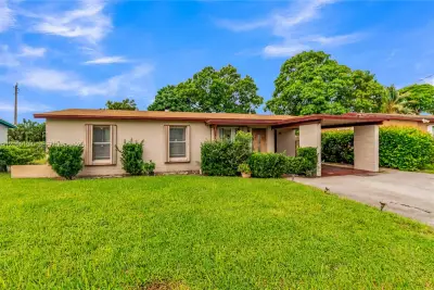 1781 NW 36th Ter, Lauderhill: photo 1 of 30