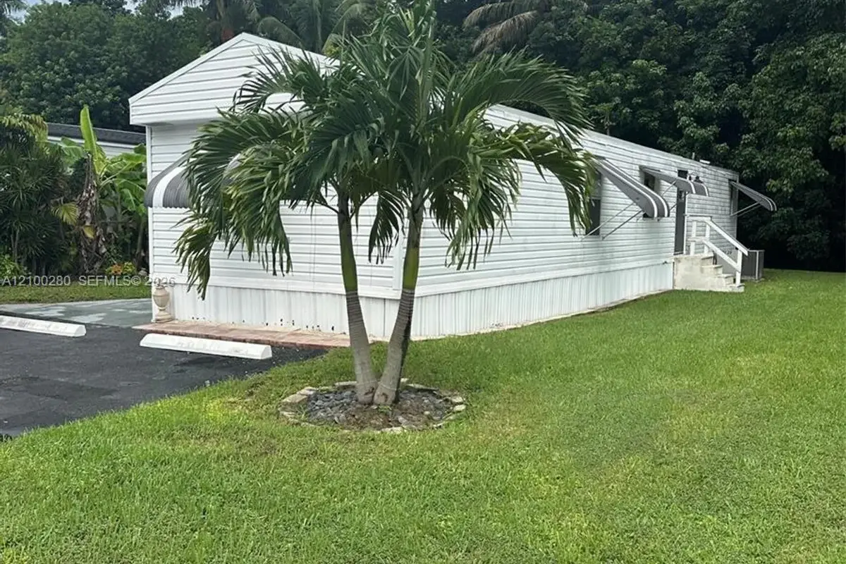 35250 SW 177th Ct #69, Homestead: photo 1 of 4