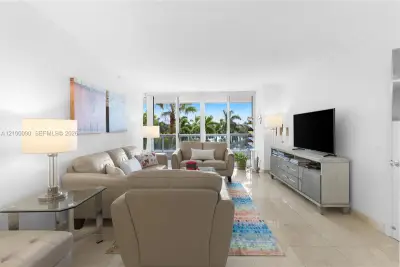 21205 Yacht Club Dr #504, Aventura: photo 1 of 65