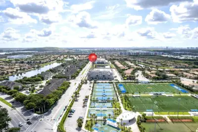 11150 NW 82nd St #310, Doral: photo 1 of 7