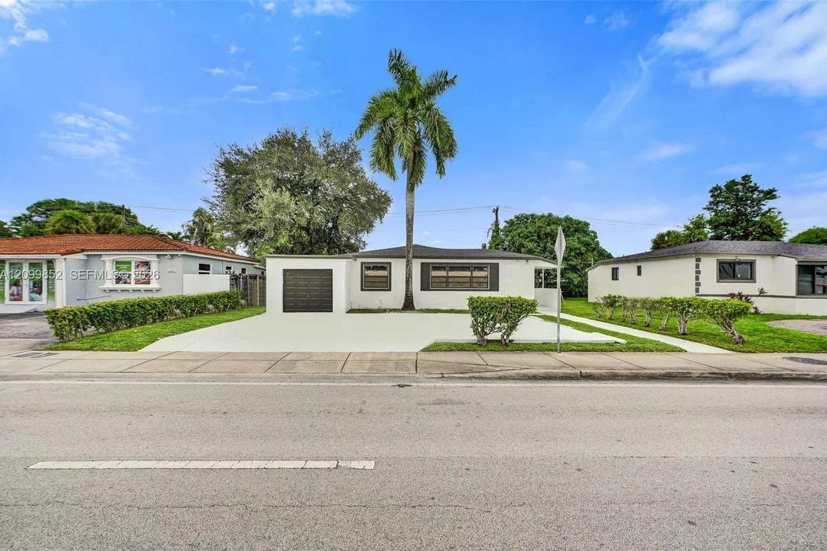 16911 NE 6th Ave, North Miami Beach: photo 1 of 54