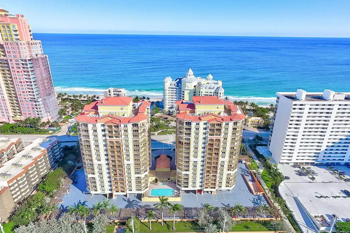 2011 N Ocean Blvd #302, Fort Lauderdale: photo 1 of 34