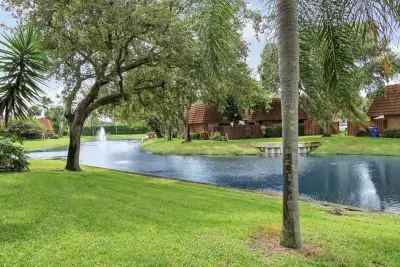 825 Center St #30b, Jupiter: photo 1 of 73