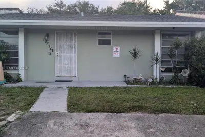 19374 NW 30th Ct, Miami Gardens: photo 1 of 29