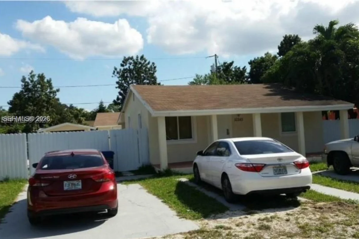 10345 NW 30th Ct, Miami: photo 1 of 1