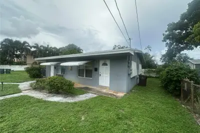 1271 NE 32nd St #1289, Oakland Park: photo 1 of 11