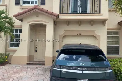 12873 SW 134th St, Miami: photo 1 of 68