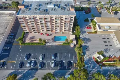 2200 E Hallandale Beach Blvd #203, Hallandale Beach: photo 1 of 13