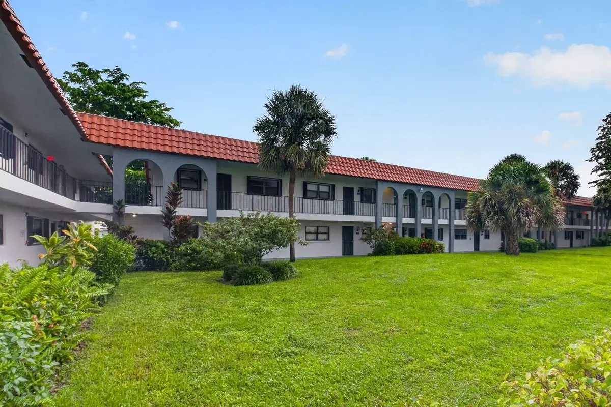 2121 W Woolbright Rd #K202, Boynton Beach: photo 1 of 29