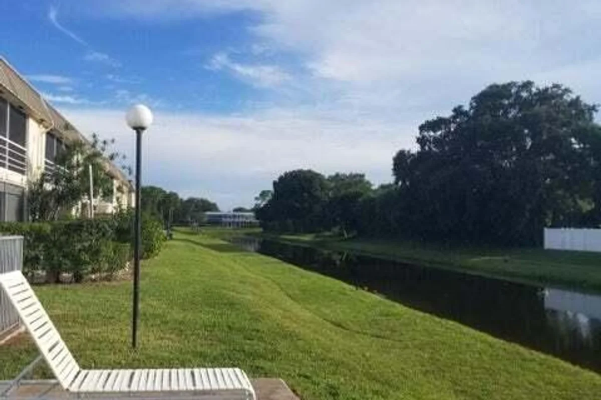 10789 N Military Trl #3, Palm Beach Gardens: photo 1 of 29