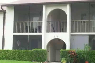 4956 Sable Pine Cir #C-2, West Palm Beach: photo 1 of 10