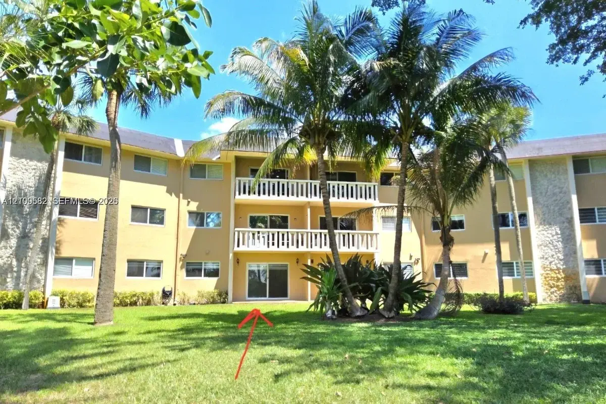 7480 Miami Lakes Dr #G104, Miami Lakes: photo 1 of 16
