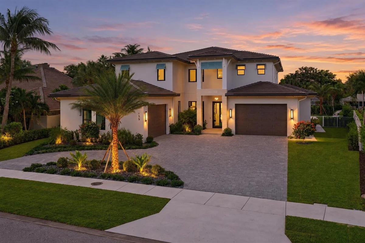 155 Ebbtide Dr, North Palm Beach: photo 1 of 86