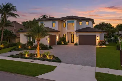 155 Ebbtide Dr, North Palm Beach: photo 1 of 86