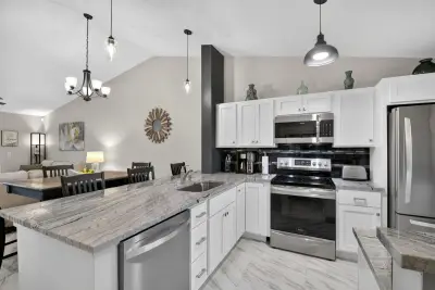 4570 Lucerne Lakes Blvd E #203, Lake Worth: photo 1 of 72