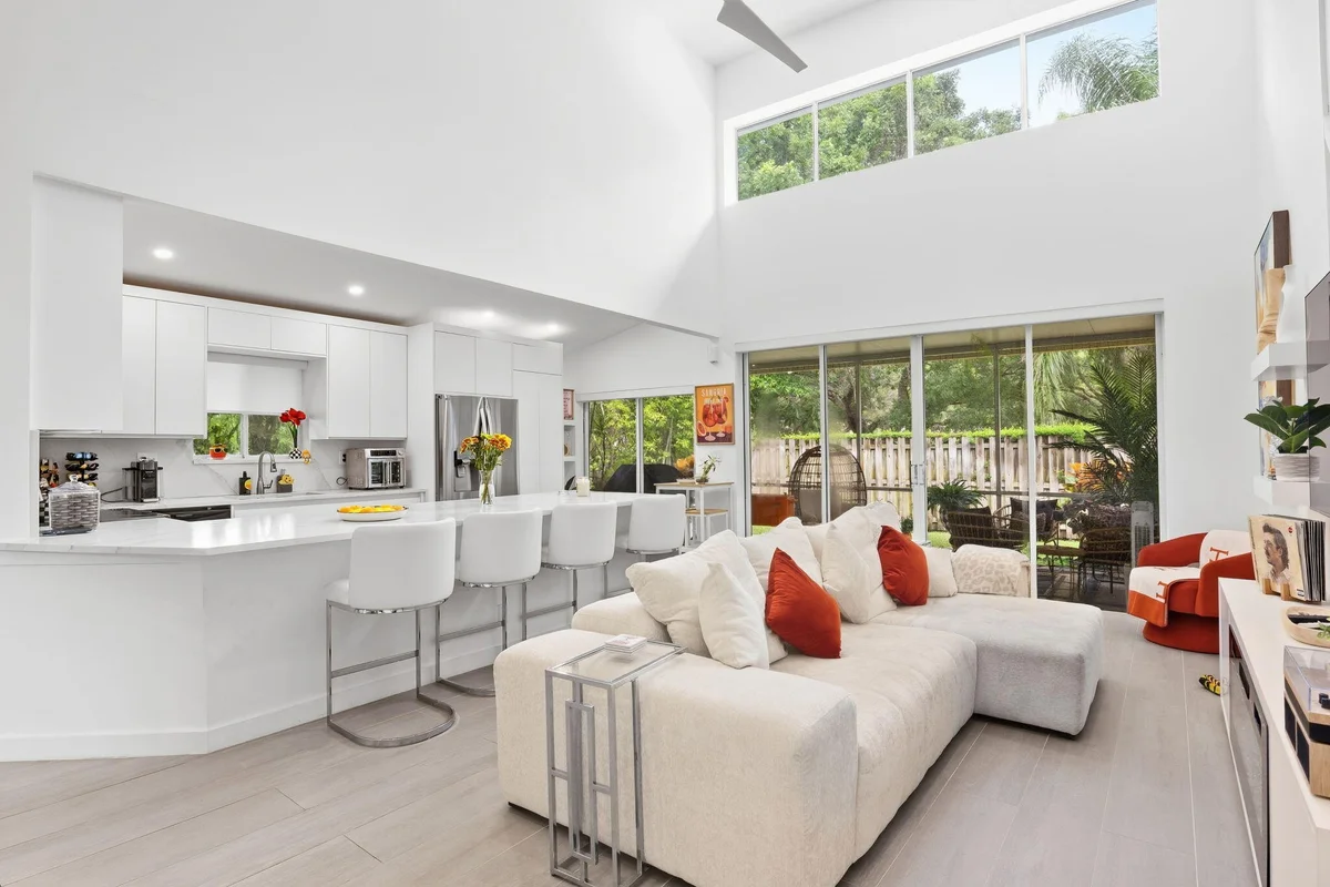 6045 Old Court Rd #401, Boca Raton: photo 1 of 32