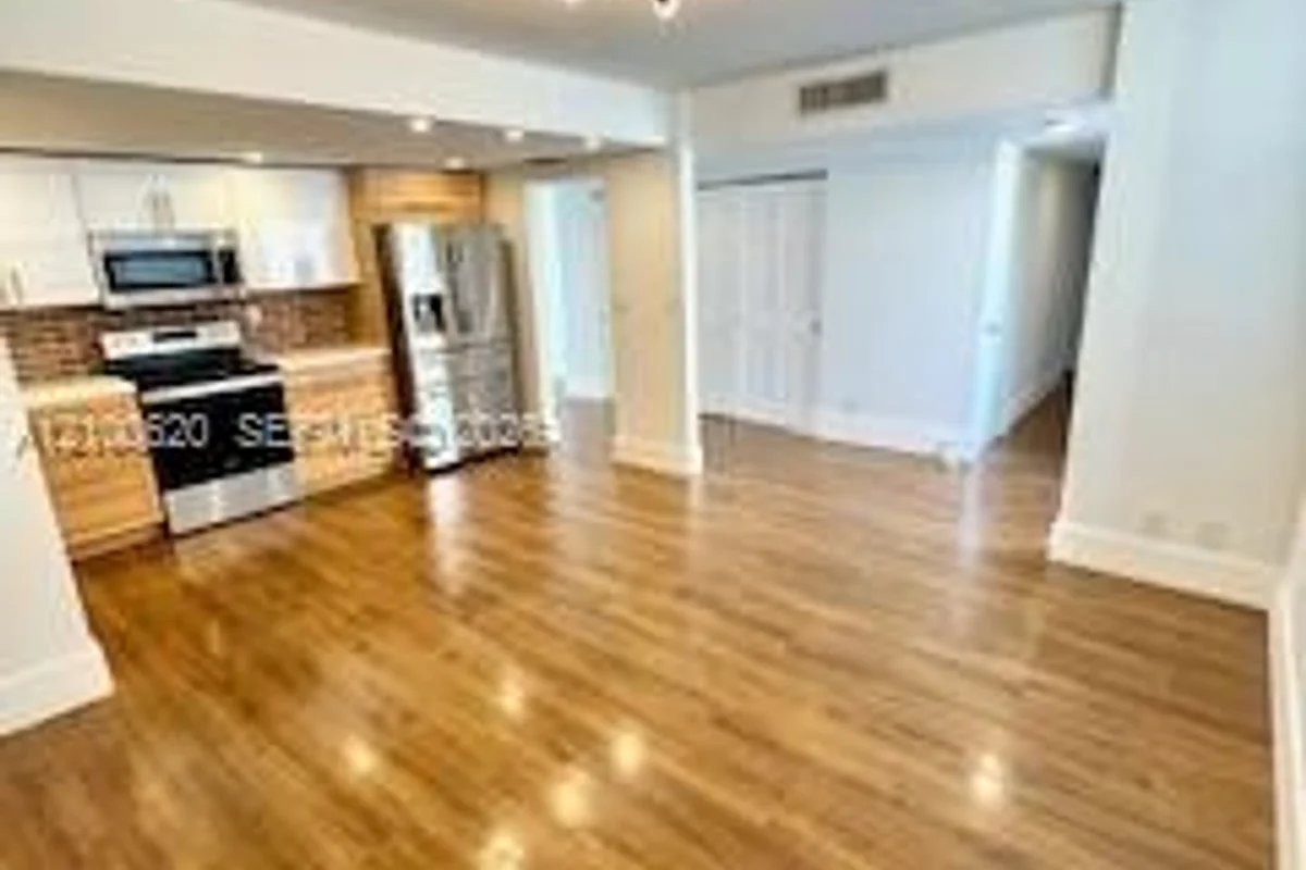 20401 NE 30th Ave #422-8, Aventura: photo 1 of 17