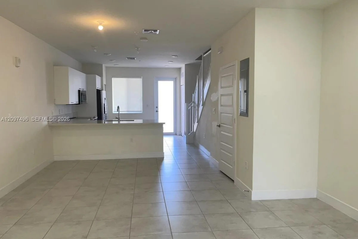 6455 NW 103rd Pl #106, Doral: photo 1 of 22