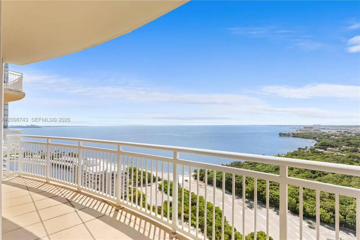 2475 Brickell Ave #2601, Miami: photo 1 of 14