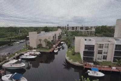 17 Royal Palm Way #6040, Boca Raton: photo 1 of 13