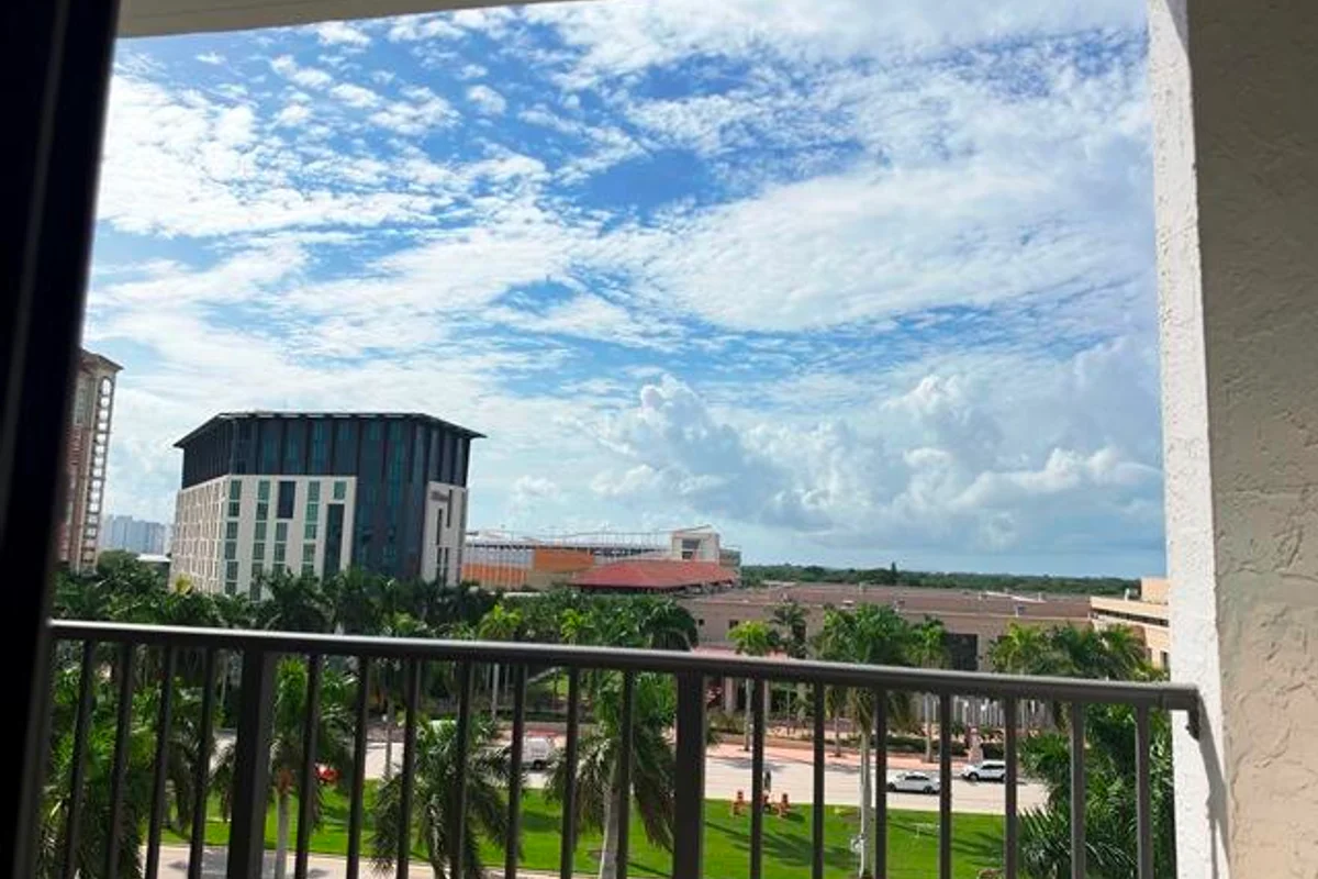 651 Okeechobee Blvd #603, West Palm Beach: photo 1 of 24