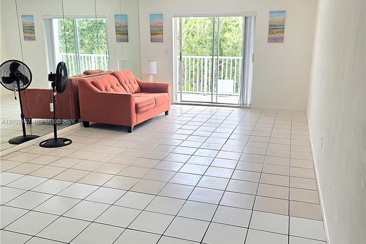 1735 NE 164th St #301, North Miami Beach: photo 1 of 39
