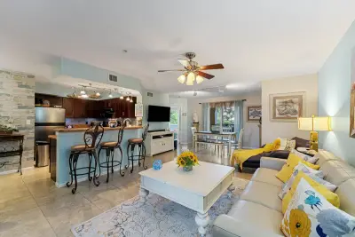 200 Scotia Dr #302, Hypoluxo: photo 1 of 31