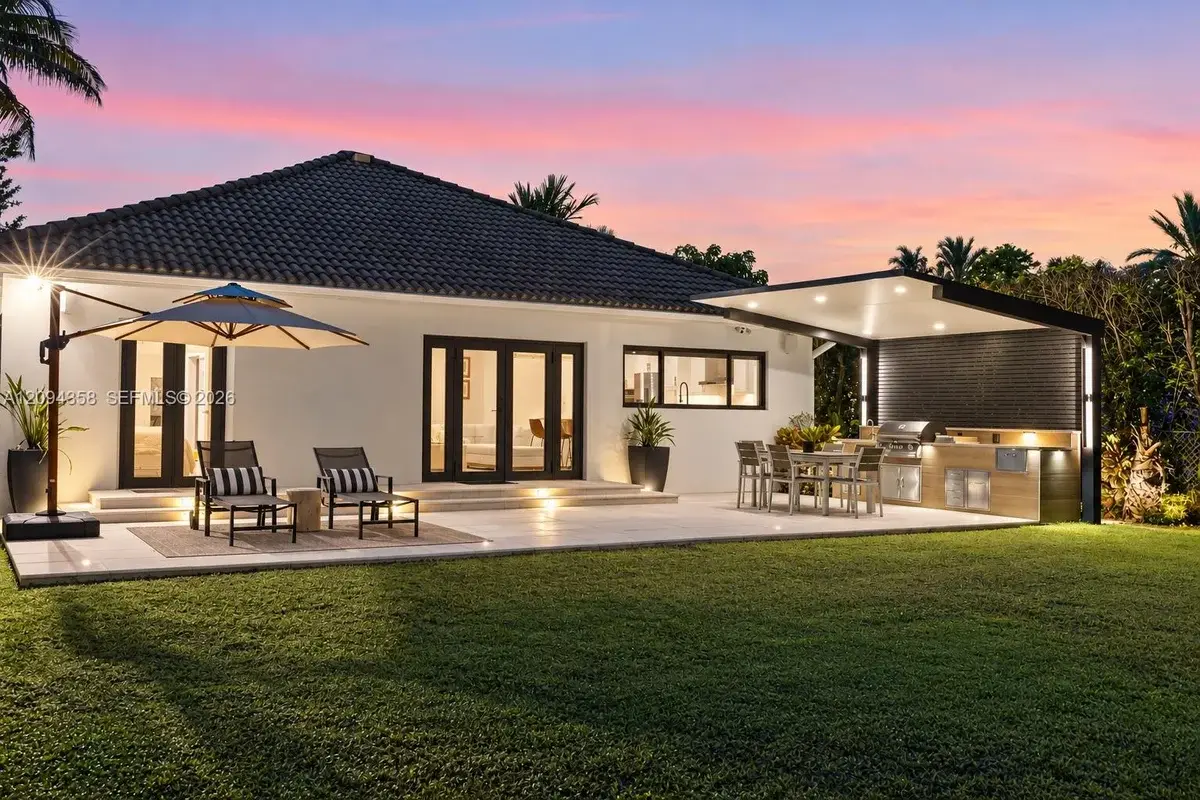 6235 Alton Rd, Miami Beach: photo 1 of 29