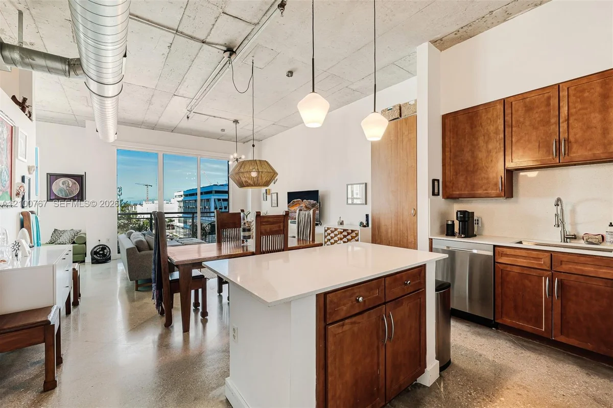 2001 Biscayne Blvd #2613, Miami: photo 1 of 23